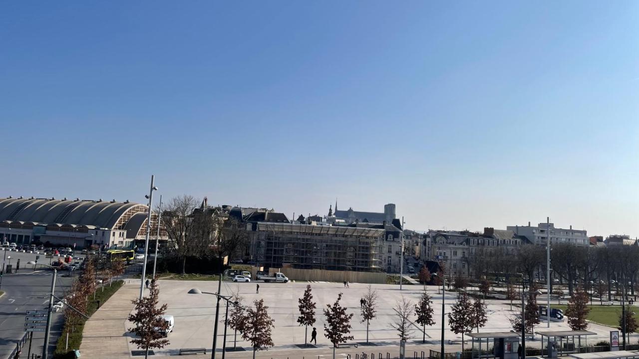 Appartement Porte Mars ランス エクステリア 写真